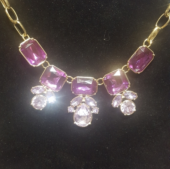 Goldtone Fashion Crystal Necklace - Picture 1 of 2